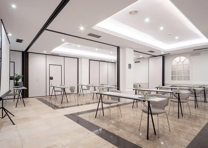 Sercotel Europa Hotel 3*